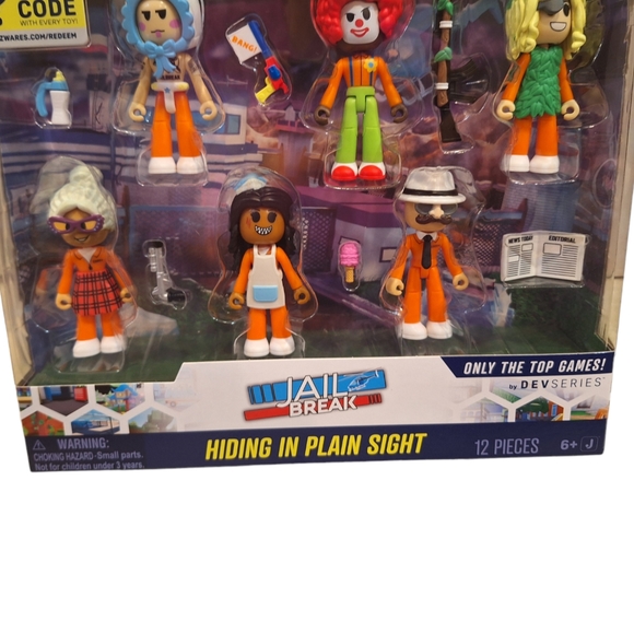 Roblox Devseries JAILBREAK Hiding In Plain Sight 6 Mini Action Figure Set NEW - Picture 4 of 4